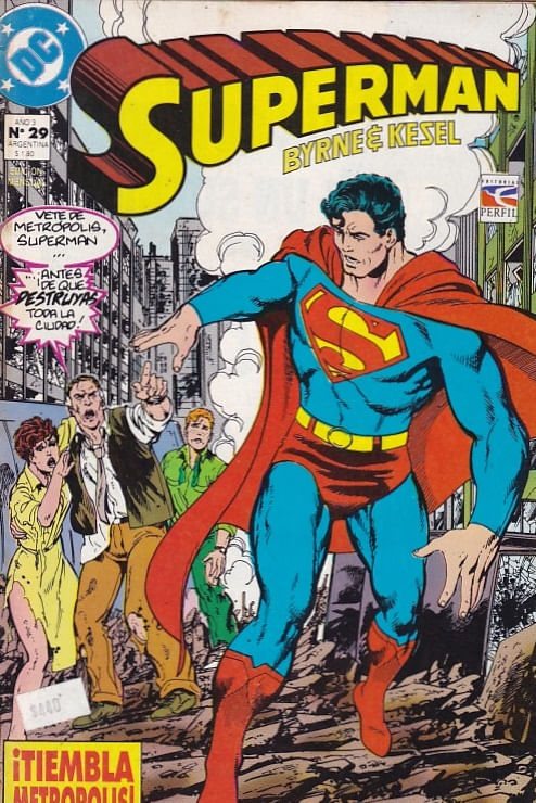 Rika-Comic-Shop--Superman---Año-3---29