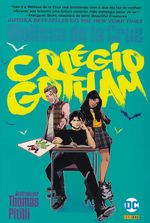 Rika-Comic-Shop--Colegio-Gotham