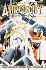 https---www.artesequencial.com.br-imagens-2023-04-Astro-City-Volume2-02