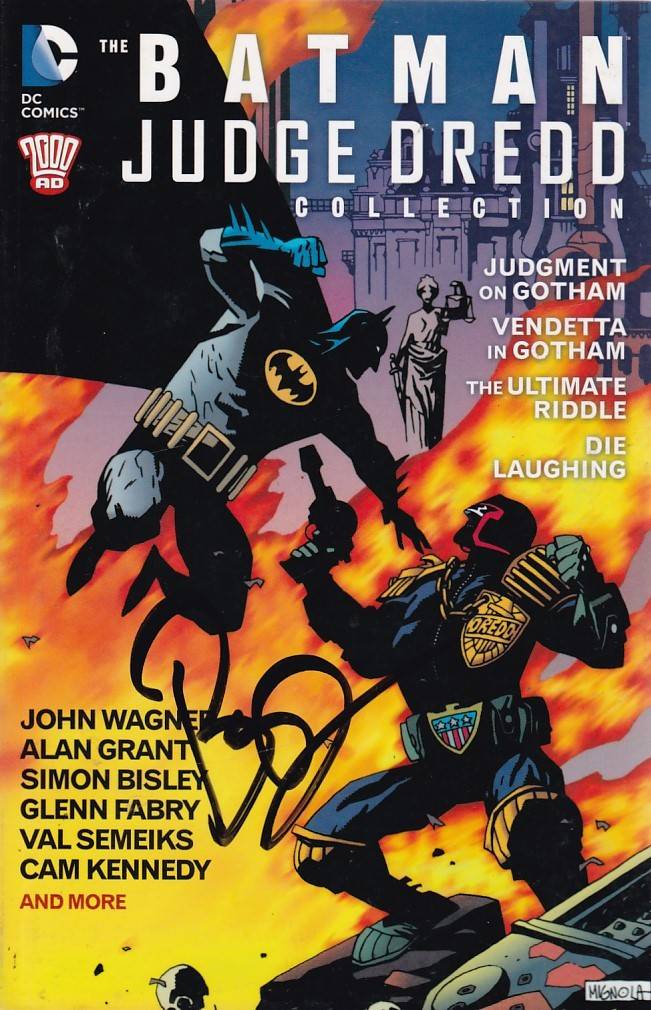 https---www.artesequencial.com.br-imagens-2024-04-Batman-Signed-Judge-Dredd-Collection-TPB-1