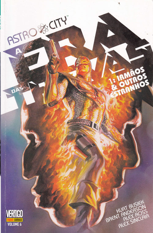 Astro City - Volume 06 - A Era das Trevas - Irmãos e Outros Estranhos